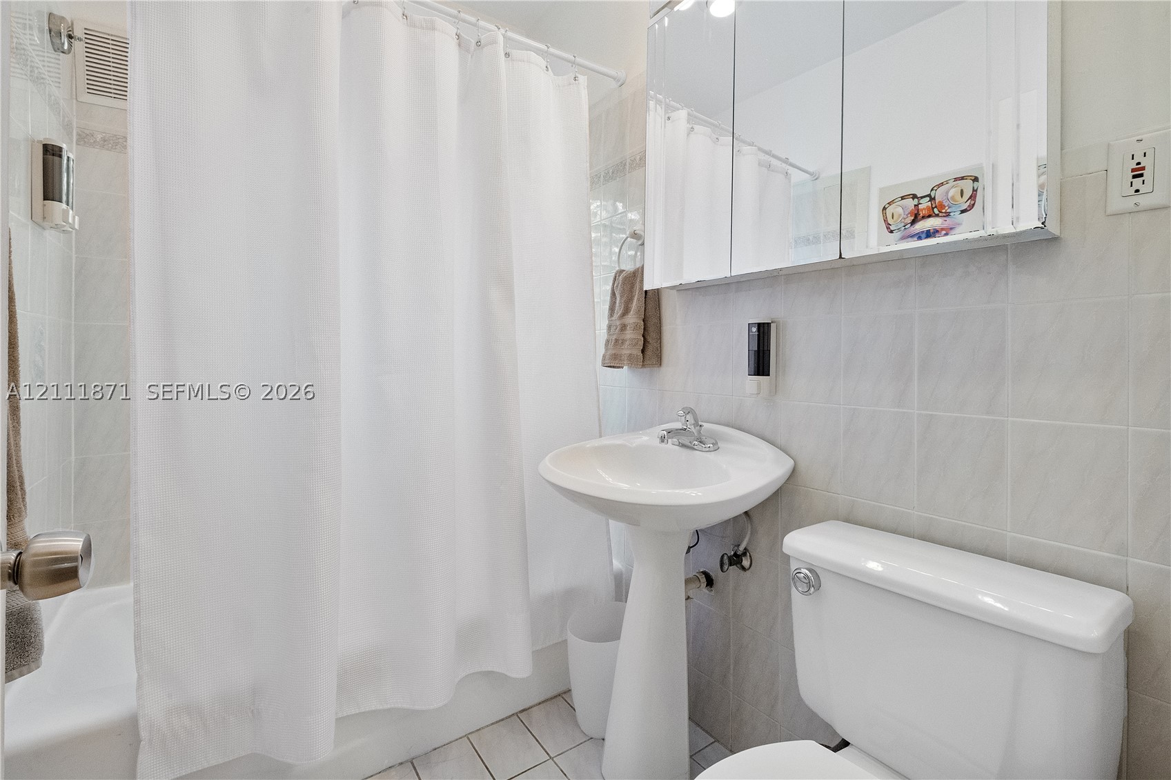 740 NE 112th St, Biscayne Park FL 33161