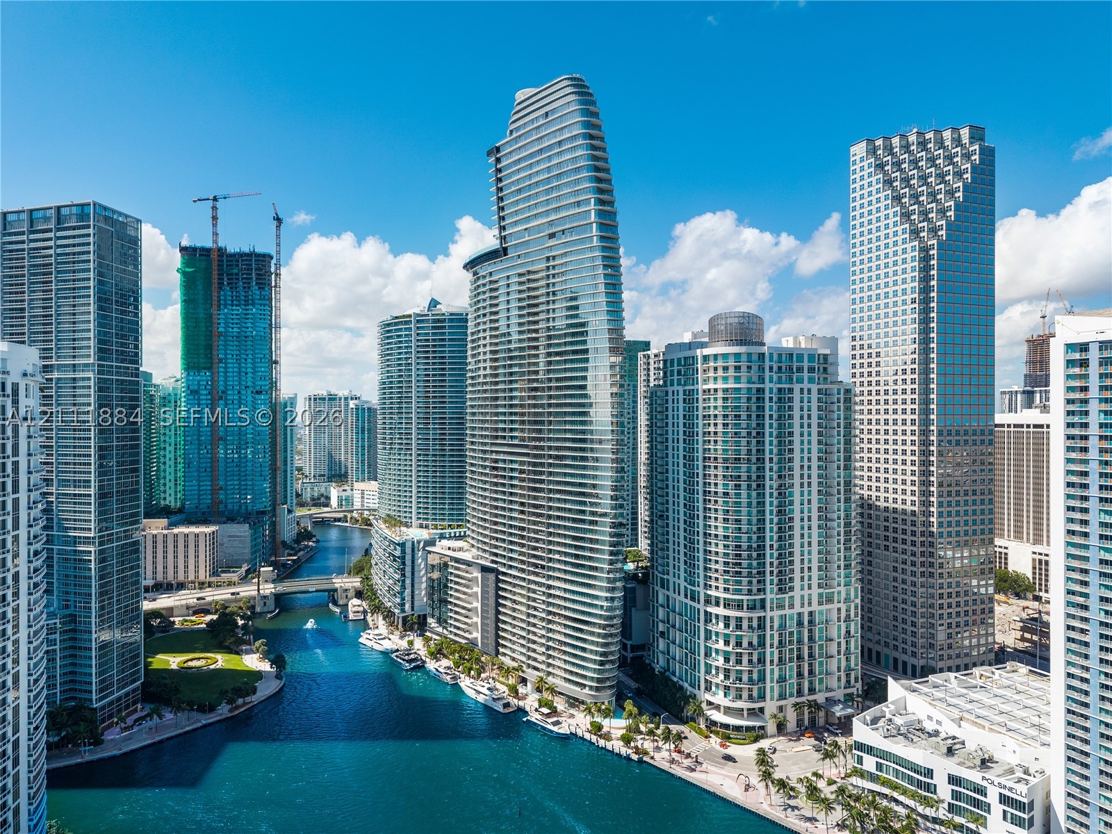300 Biscayne Boulevard Way #3501E, Miami FL 33131