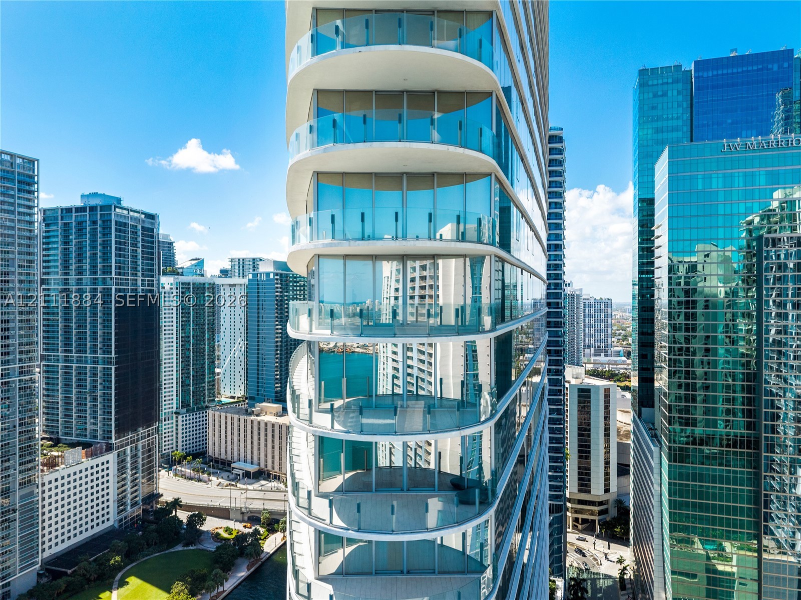 300 Biscayne Boulevard Way #3501E, Miami FL 33131