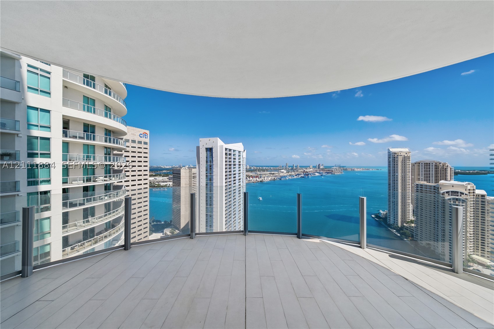 300 Biscayne Boulevard Way #3501E, Miami FL 33131