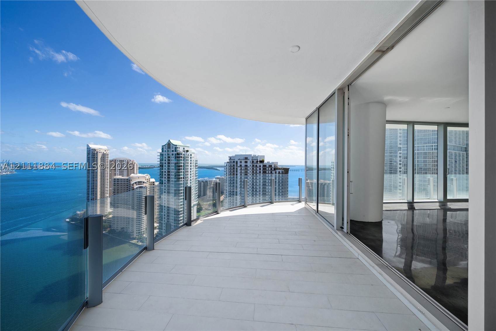 300 Biscayne Boulevard Way #3501E, Miami FL 33131