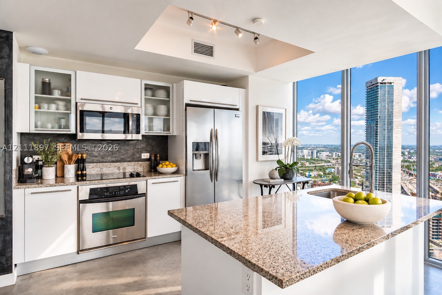 888 Biscayne Blvd #4312, Miami FL 33132