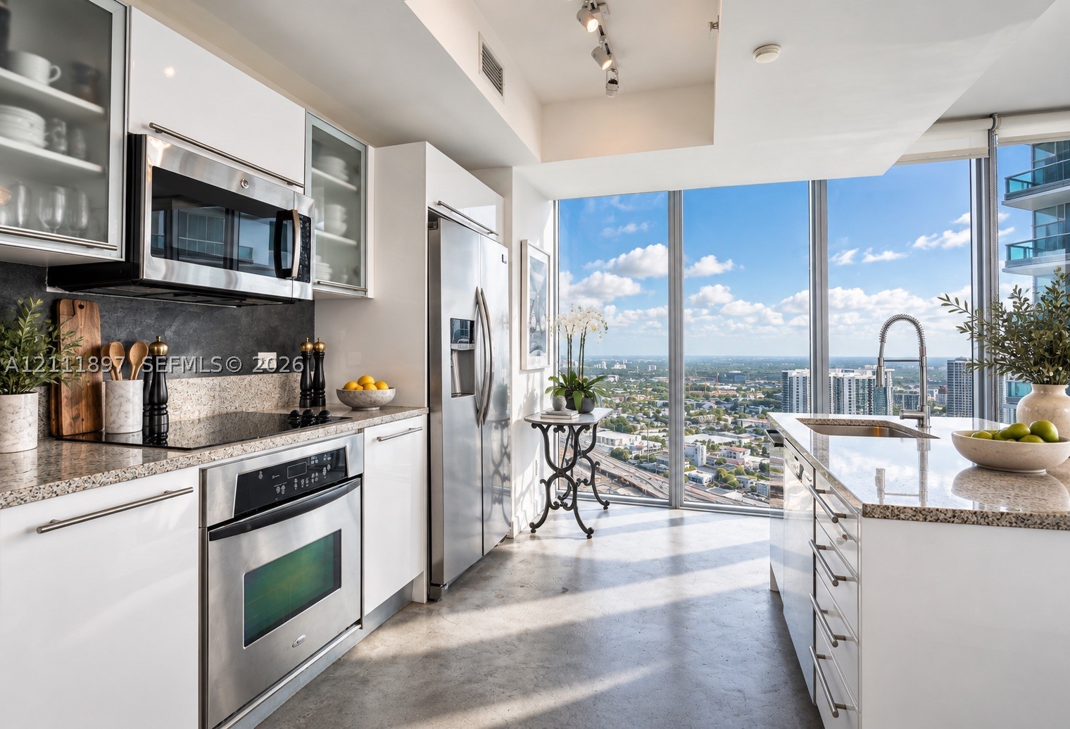 888 Biscayne Blvd #4312, Miami FL 33132