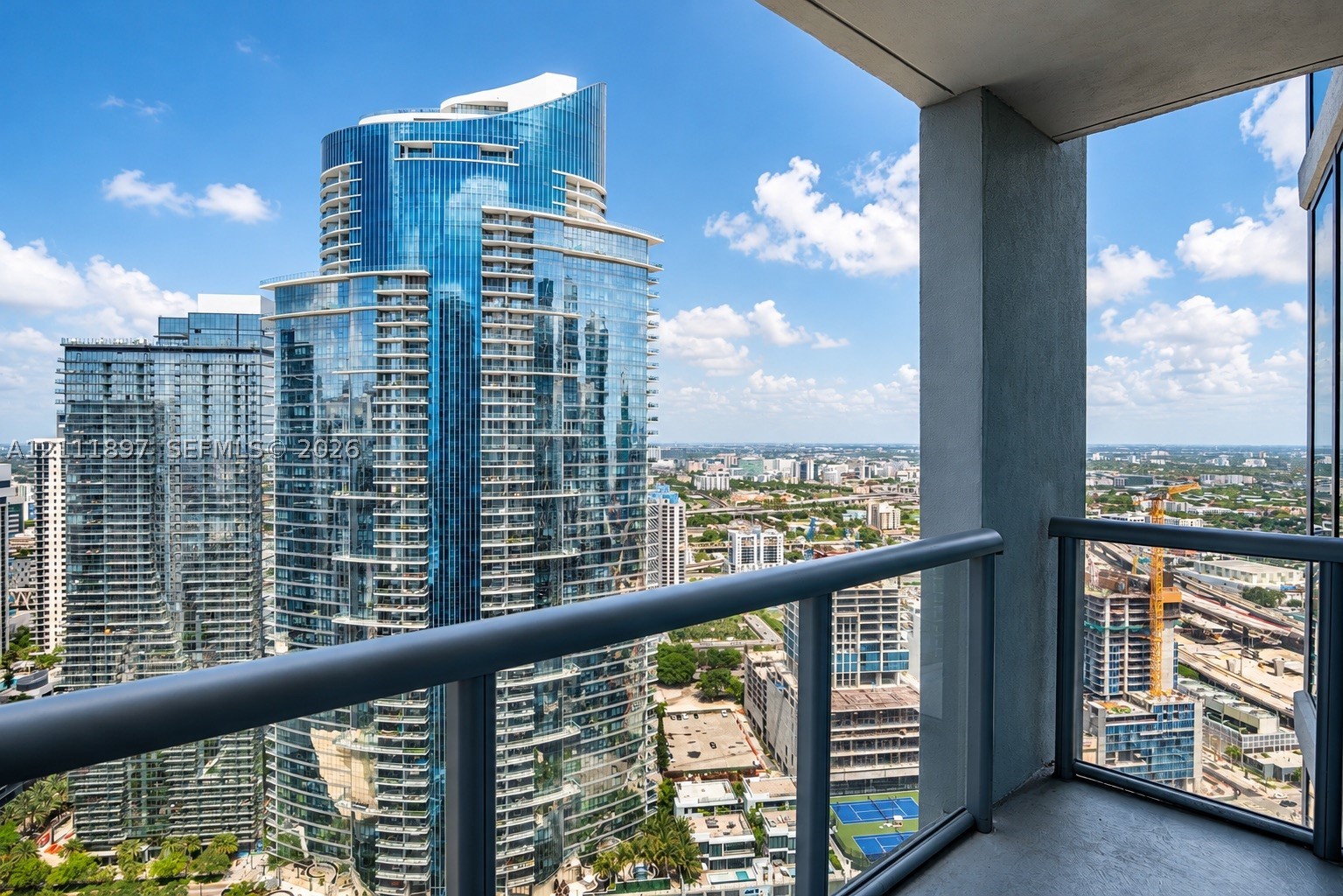 888 Biscayne Blvd #4312, Miami FL 33132
