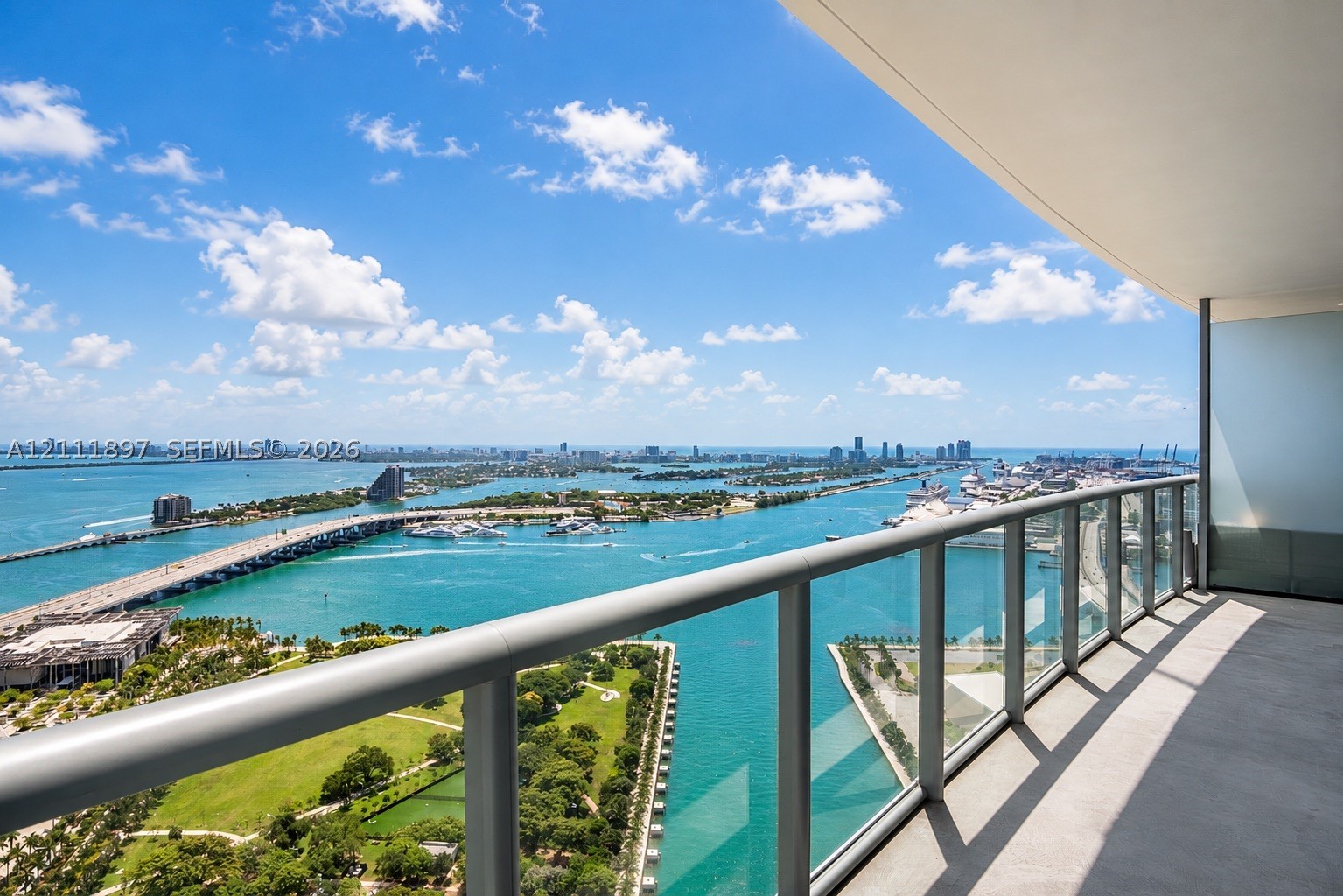 888 Biscayne Blvd #4312, Miami FL 33132