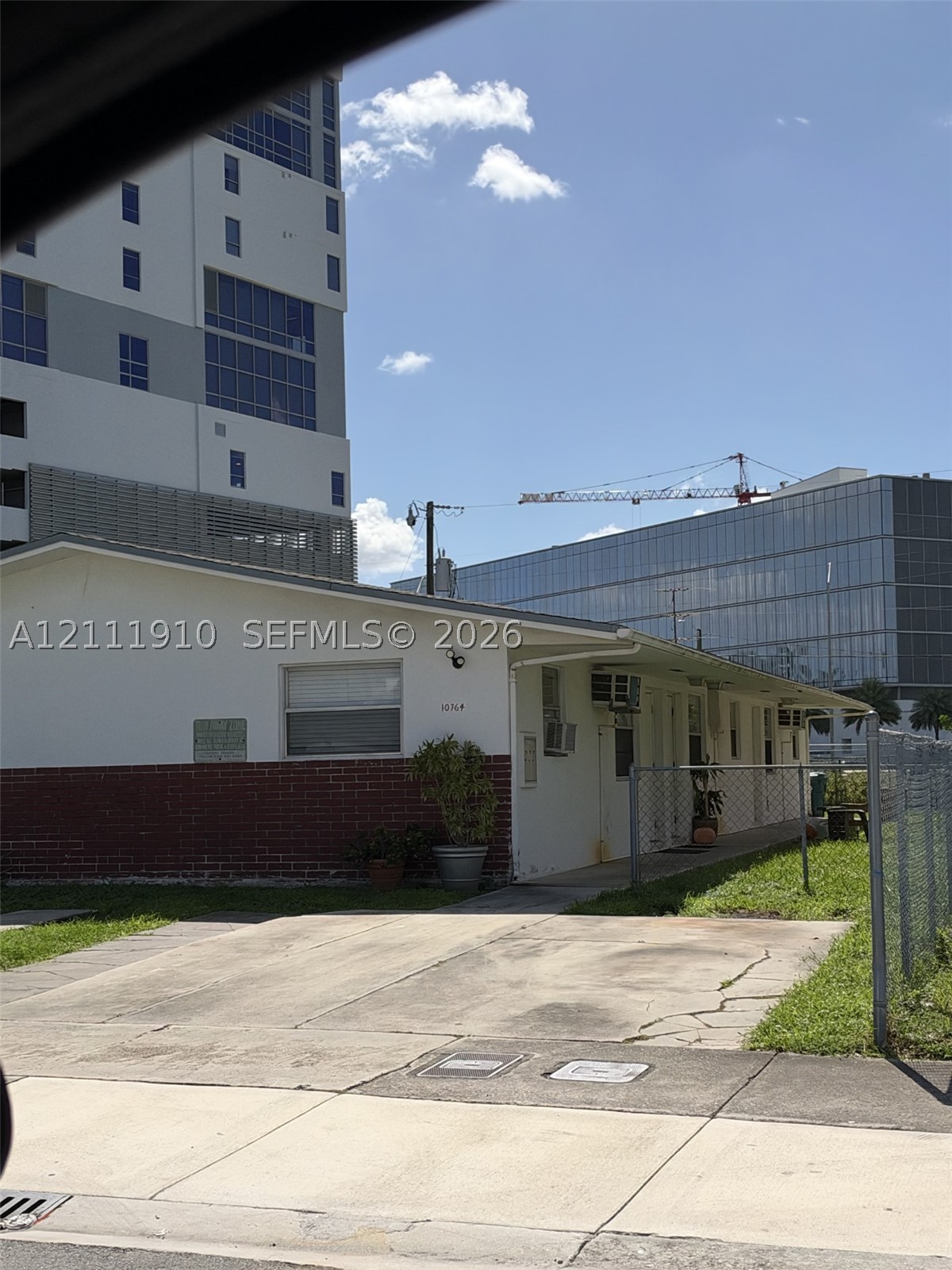 10764 SW 7th St, Sweetwater FL 33174