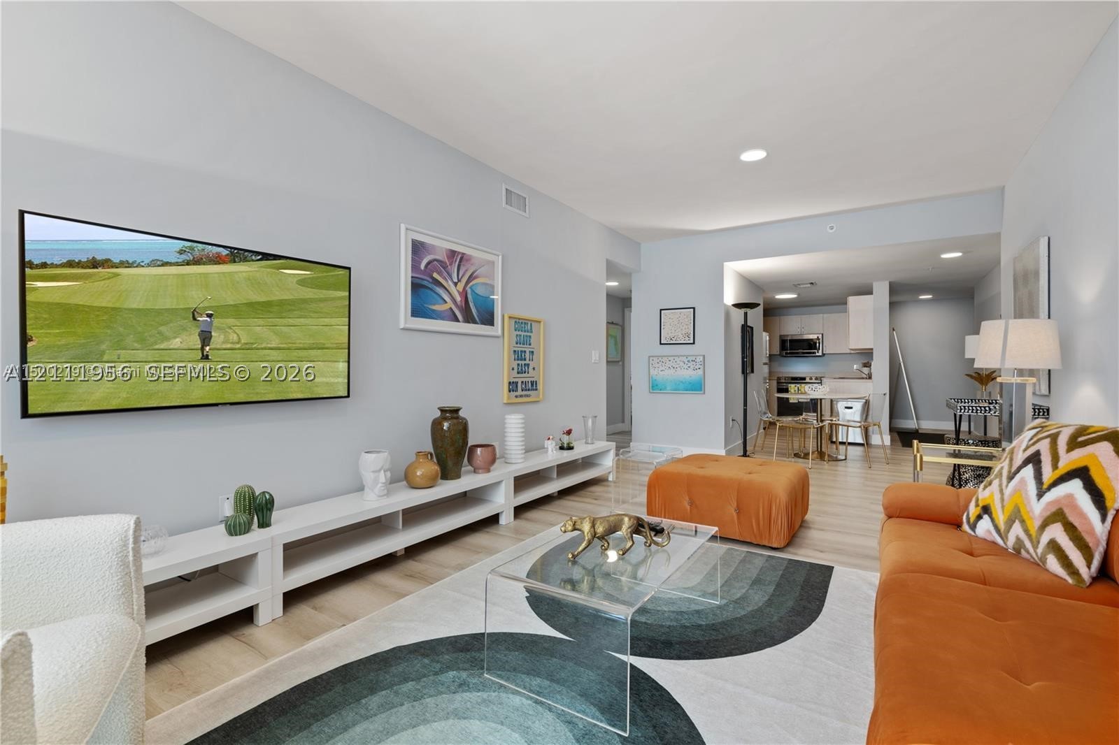 185 SE 14th Ter #1503, Miami FL 33131