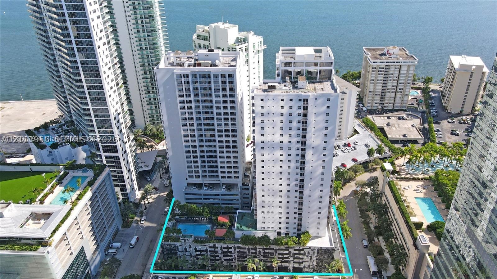 185 SE 14th Ter #1503, Miami FL 33131