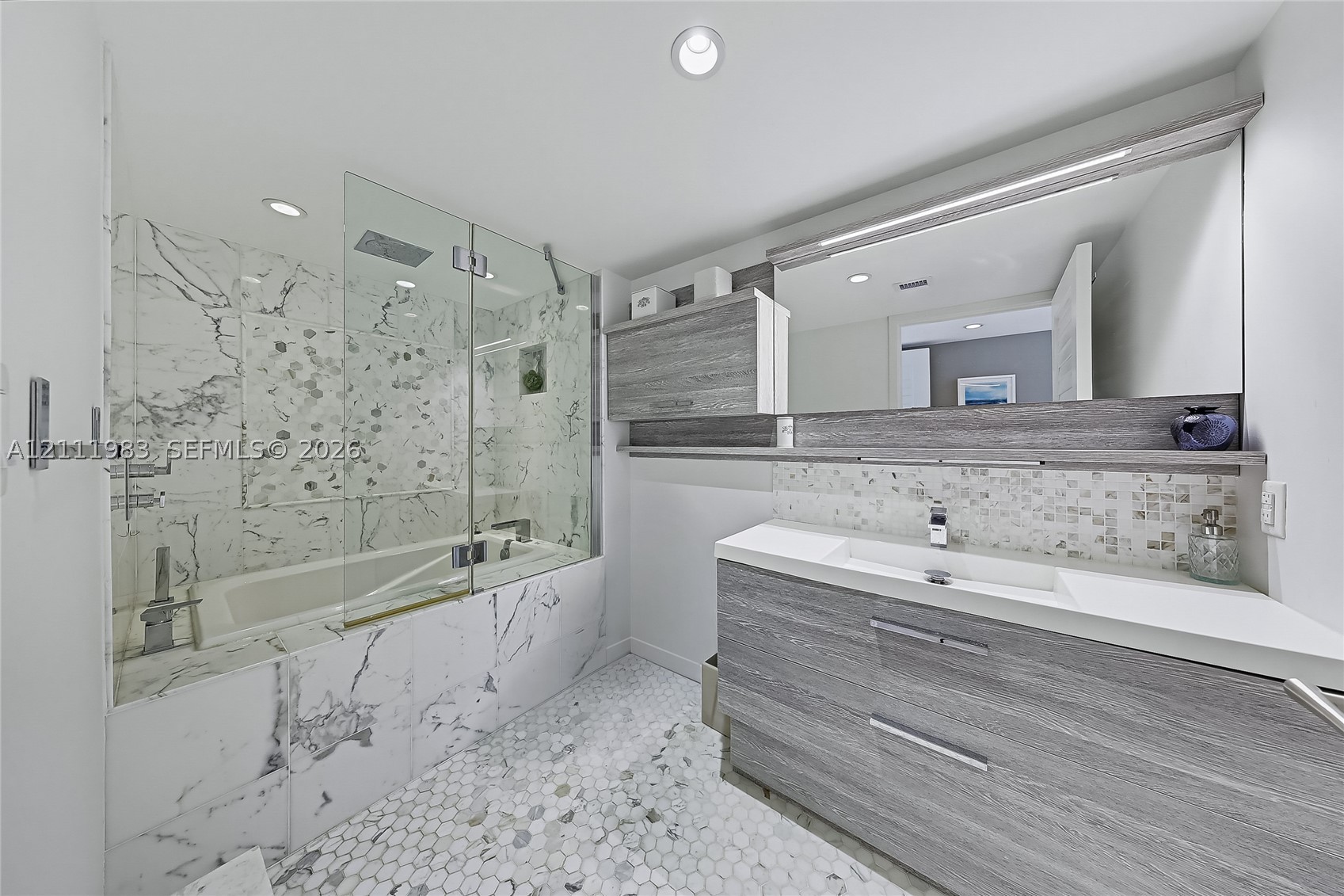 90 Alton Rd #TH-8, Miami Beach FL 33139