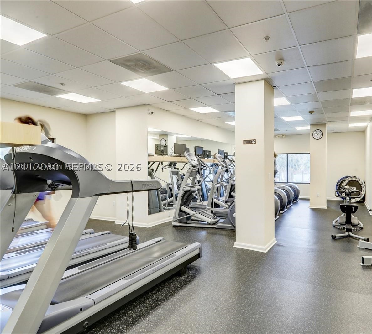 2333 Brickell Ave #1516, Miami FL 33129