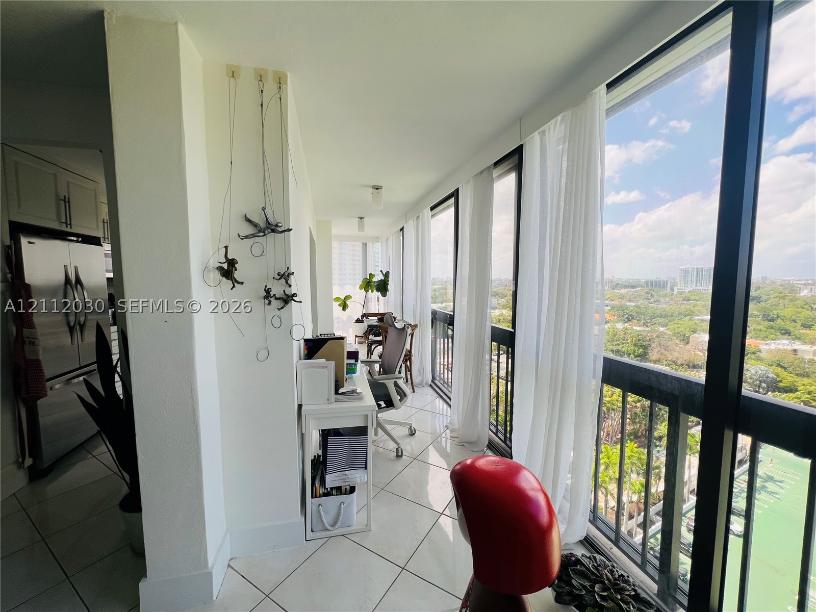 2333 Brickell Ave #1516, Miami FL 33129