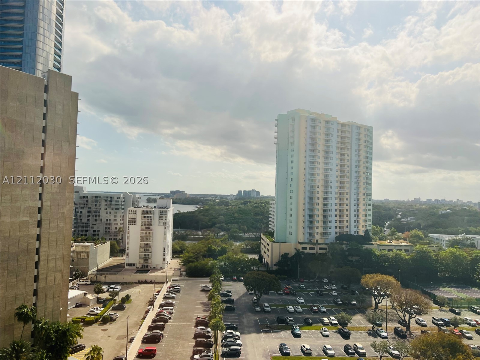 2333 Brickell Ave #1516, Miami FL 33129