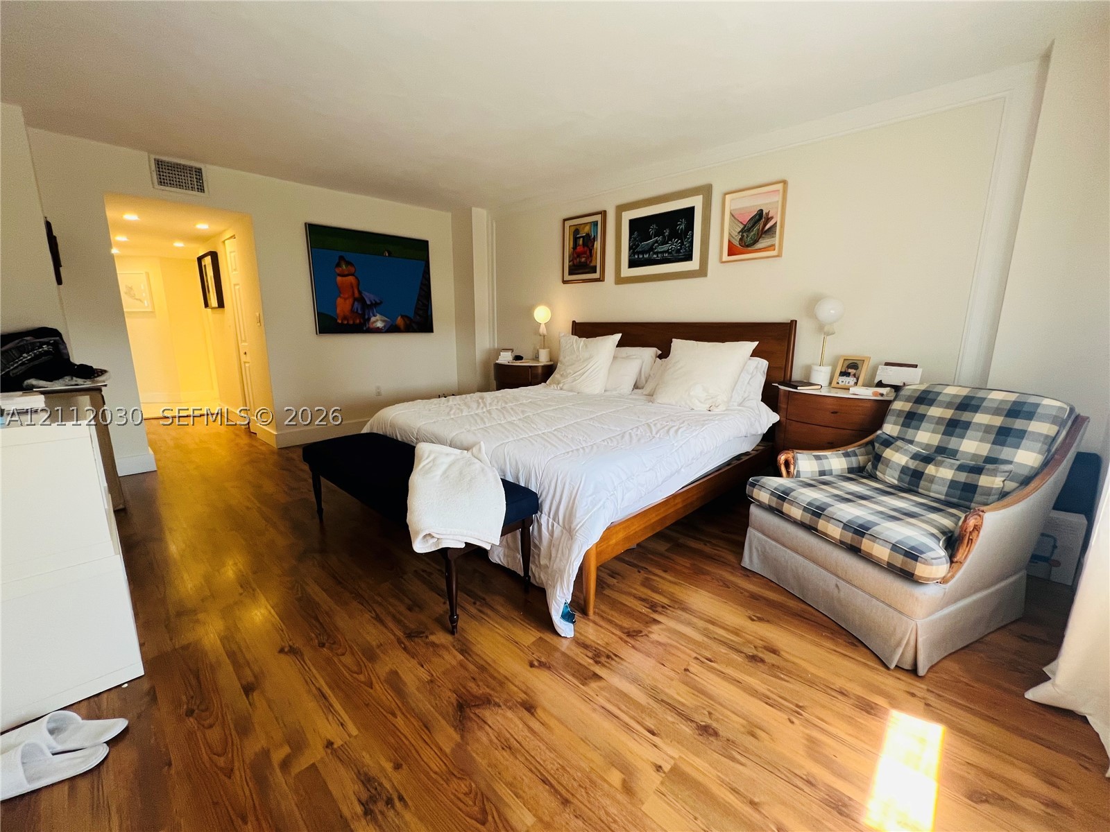 2333 Brickell Ave #1516, Miami FL 33129