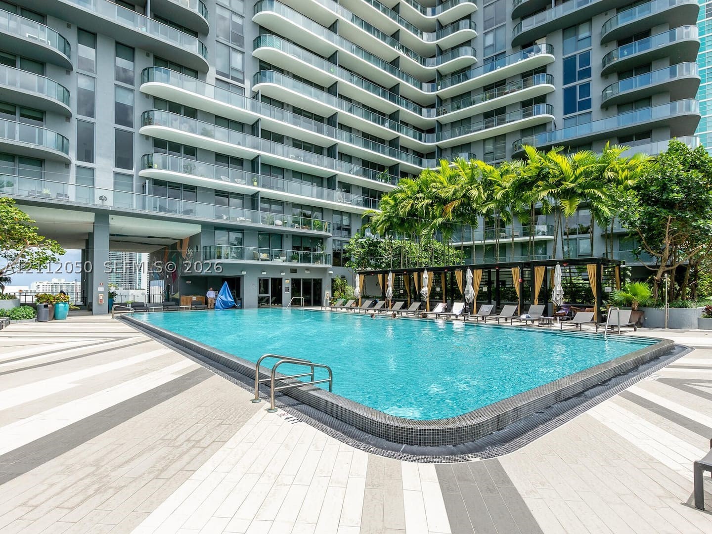121 NE 34th St #1015, Miami FL 33137