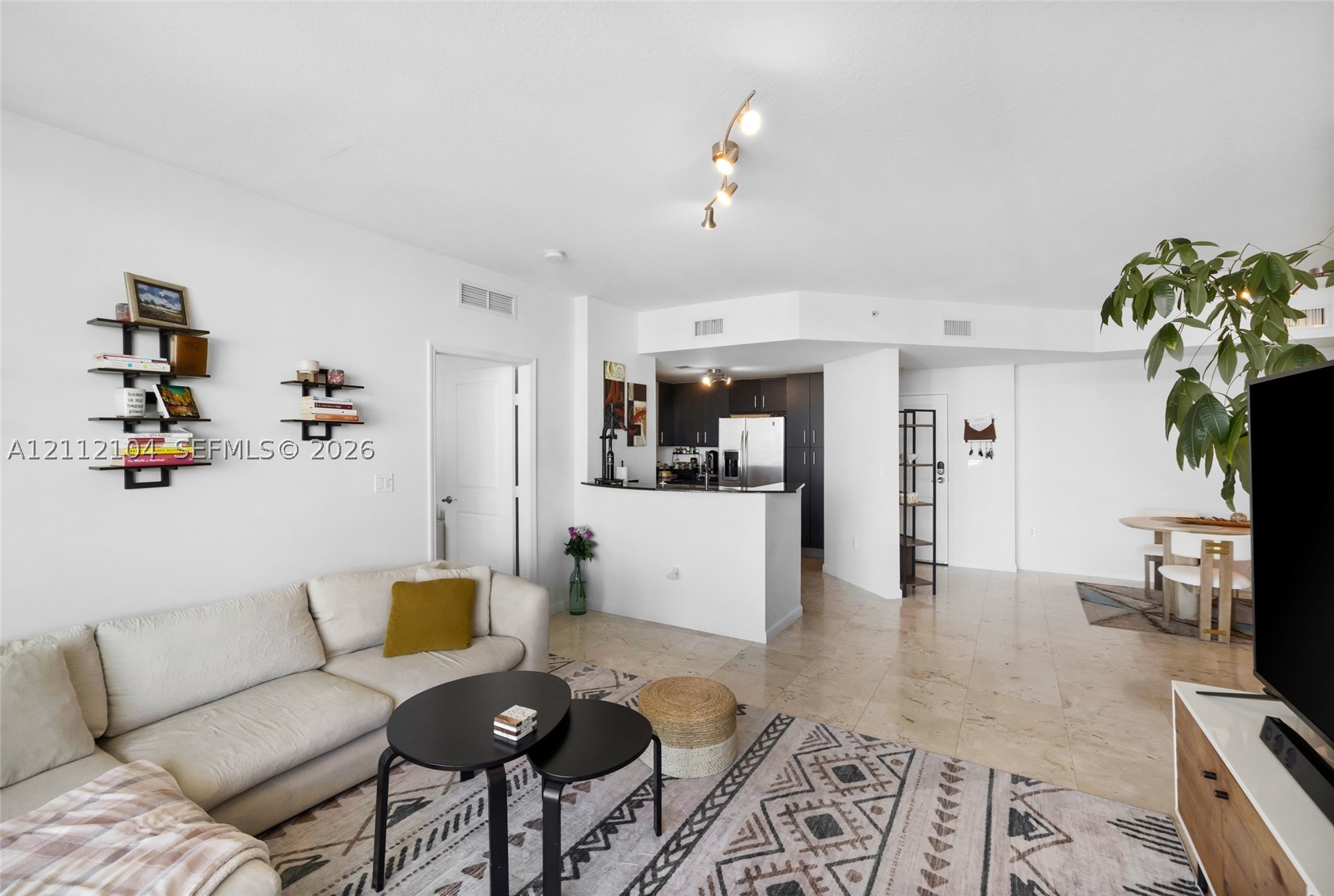 7900 Harbor Island Dr #1203, North Bay Village FL 33141