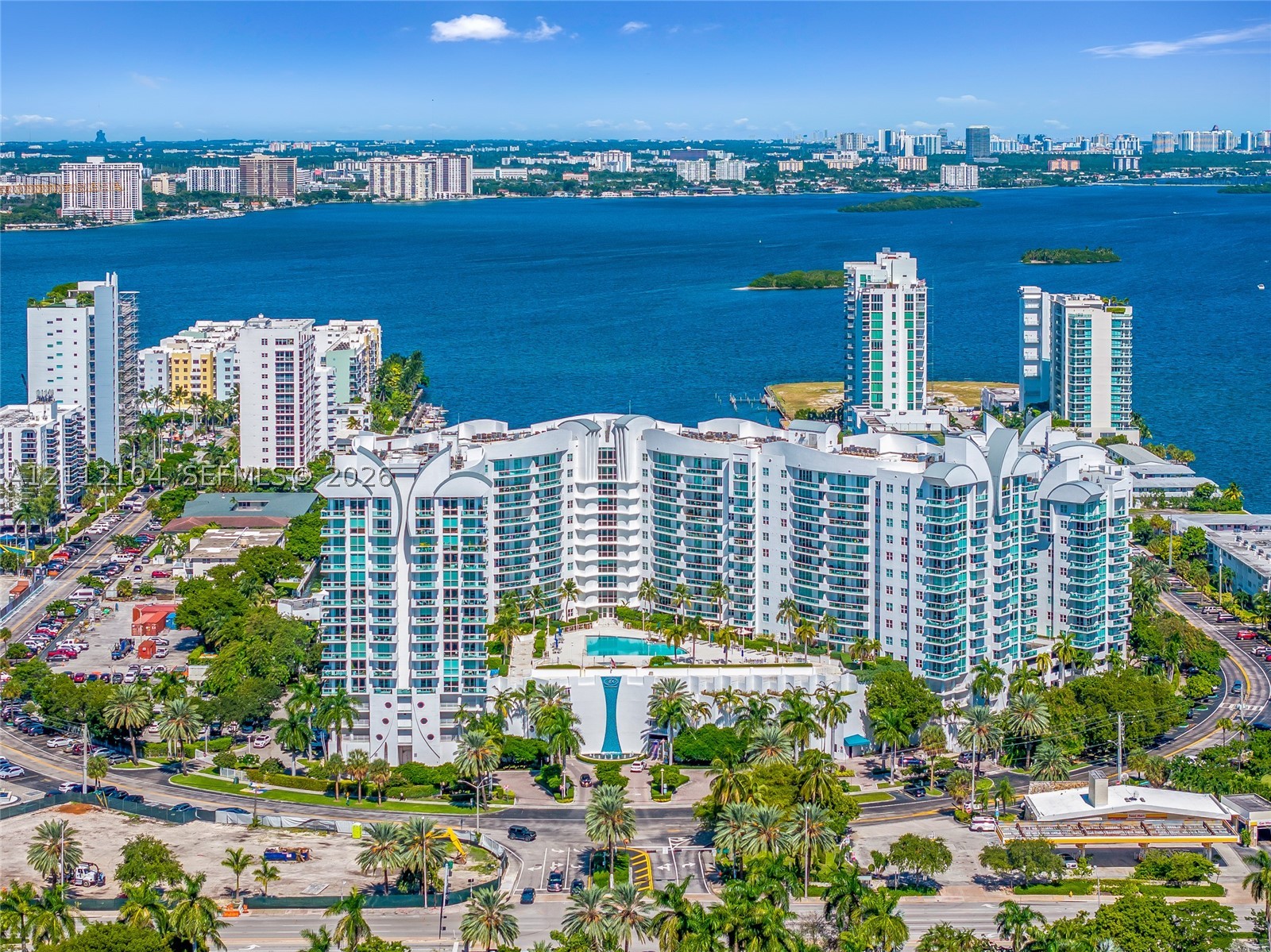 7900 Harbor Island Dr #1203, North Bay Village FL 33141