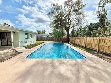 1753 N 16th Ct N, Lake Worth FL 33460