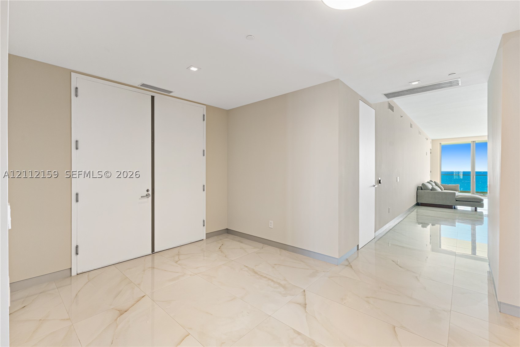 18975 Collins Ave #802, Sunny Isles Beach FL 33160