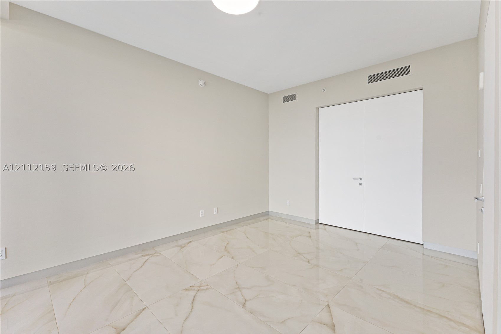 18975 Collins Ave #802, Sunny Isles Beach FL 33160
