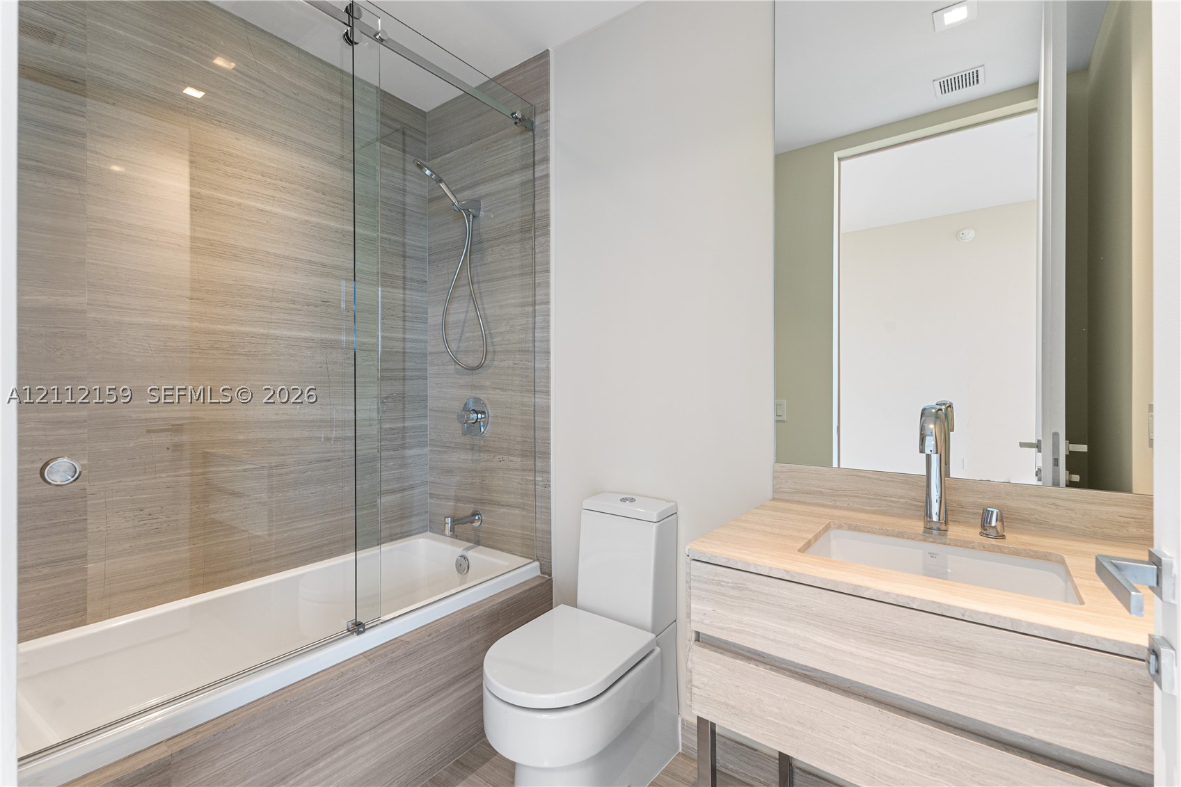 18975 Collins Ave #802, Sunny Isles Beach FL 33160
