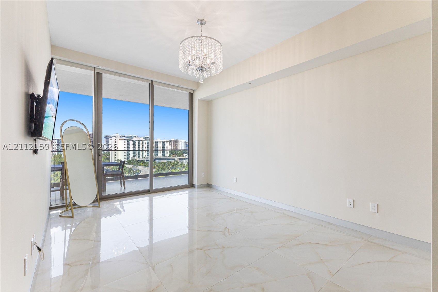 18975 Collins Ave #802, Sunny Isles Beach FL 33160