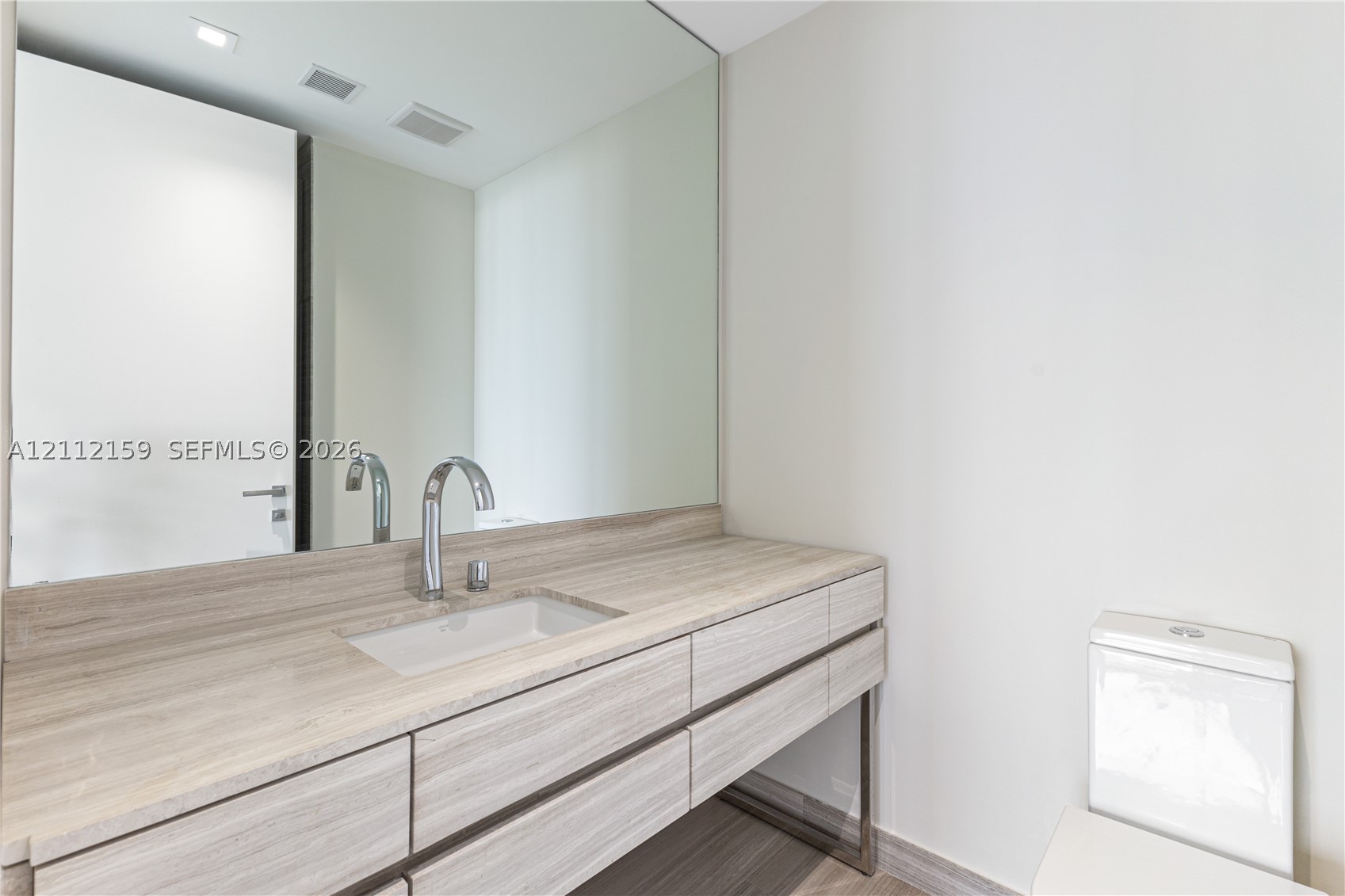 18975 Collins Ave #802, Sunny Isles Beach FL 33160