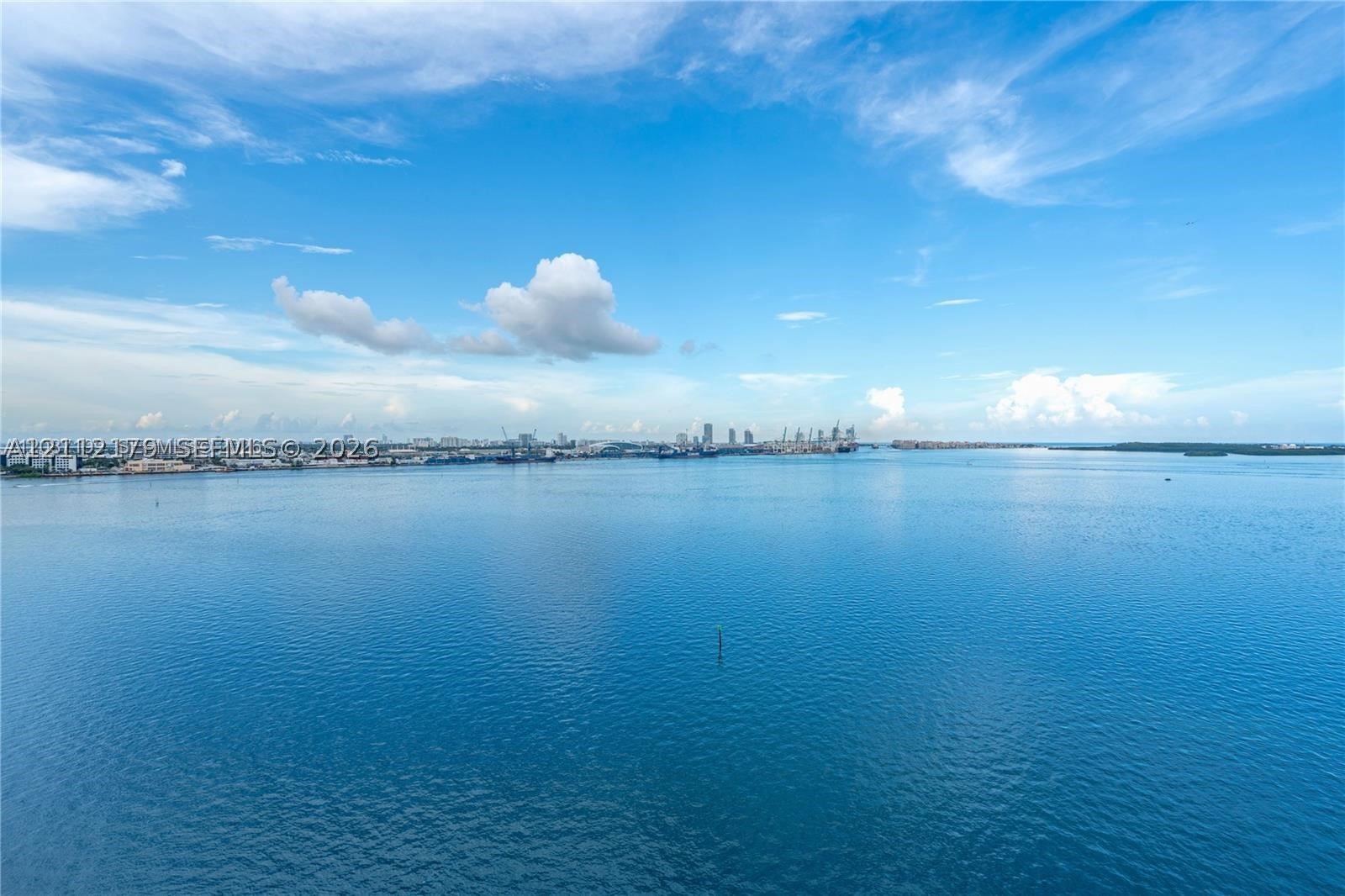 800 Claughton Island Dr #1604, Miami FL 33131