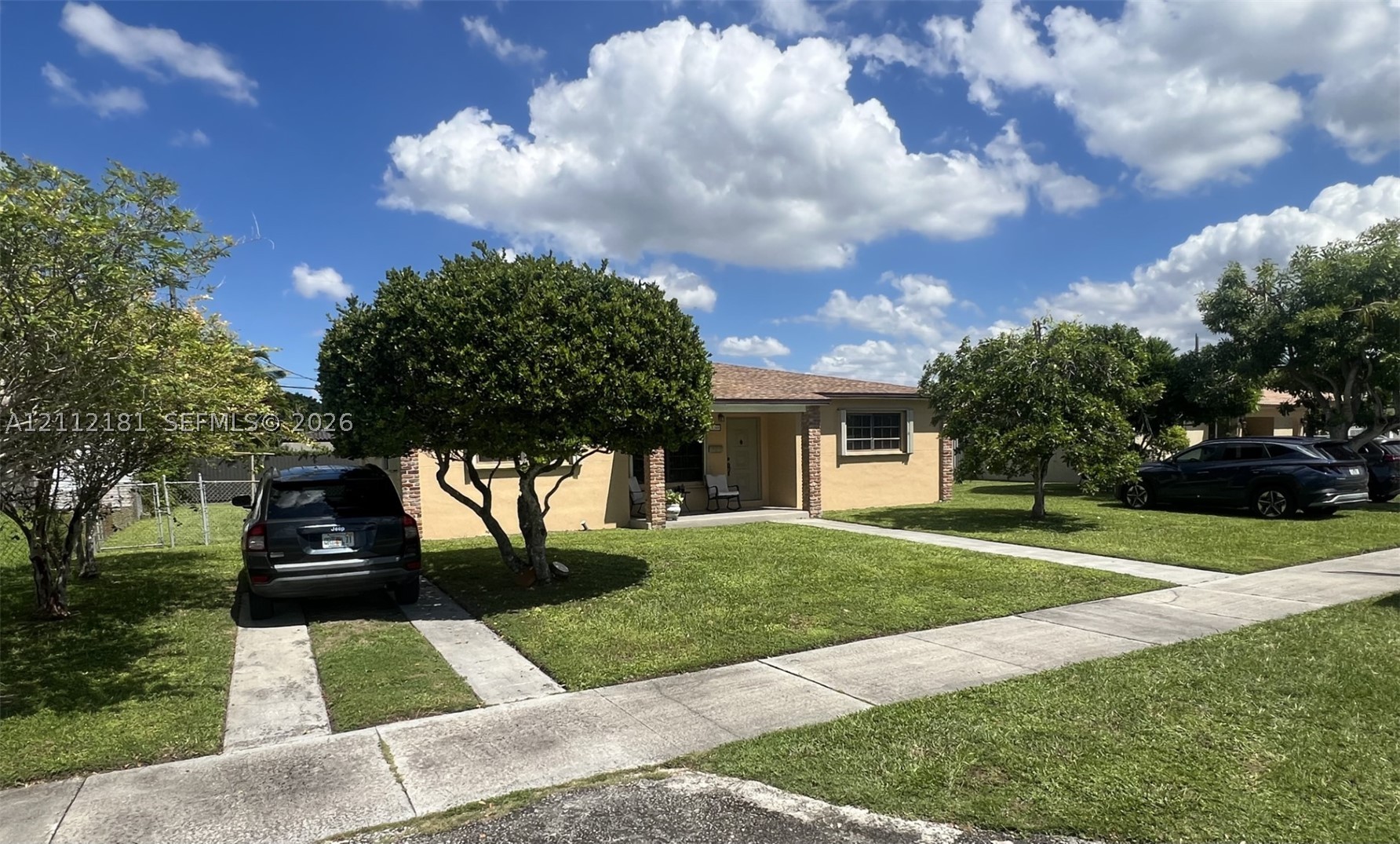 8465 SW 45th St, Miami FL 33155
