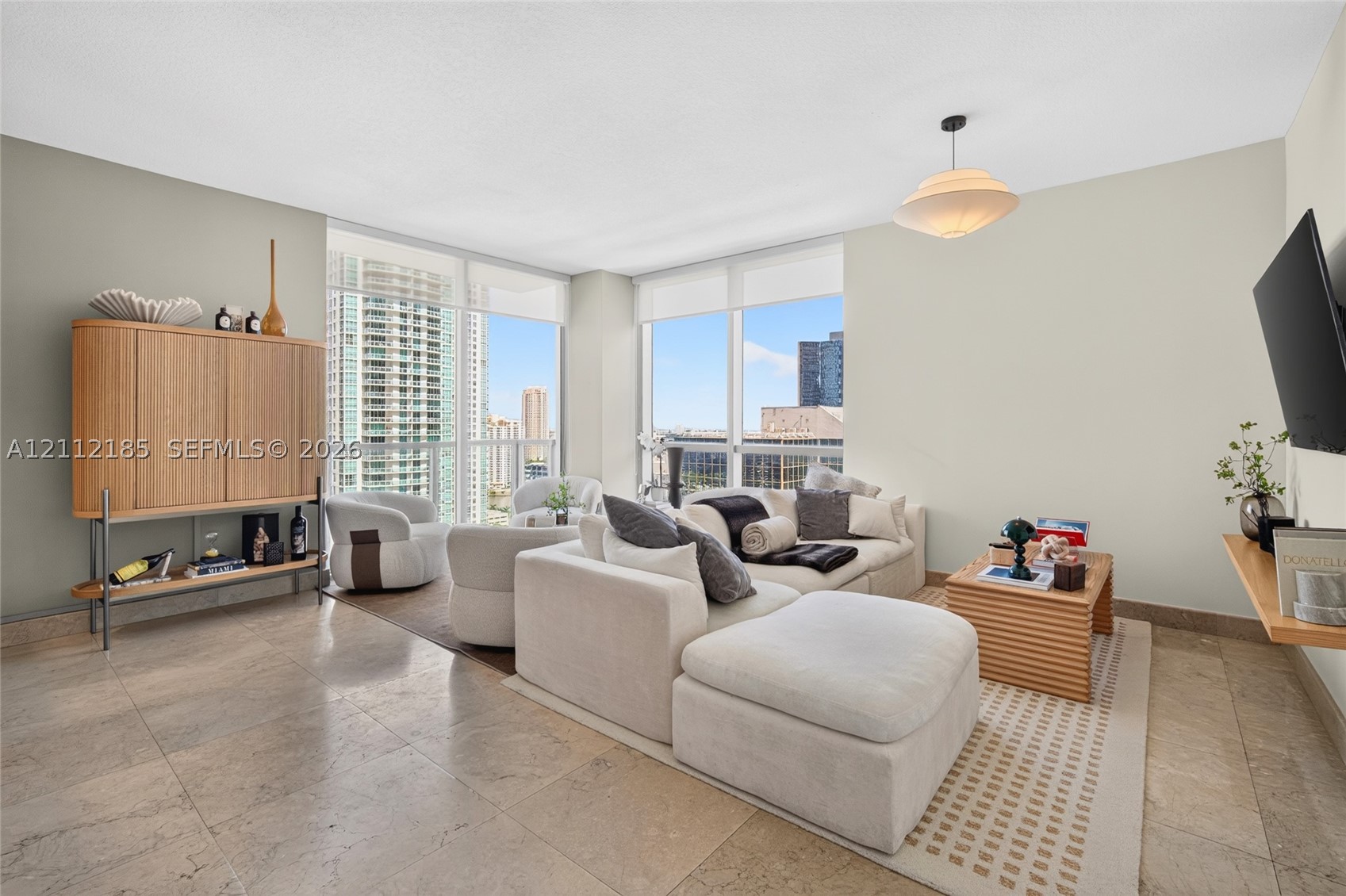1060 Brickell Ave #2401, Miami FL 33131
