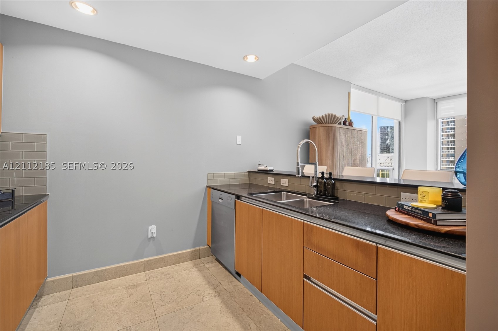 1060 Brickell Ave #2401, Miami FL 33131