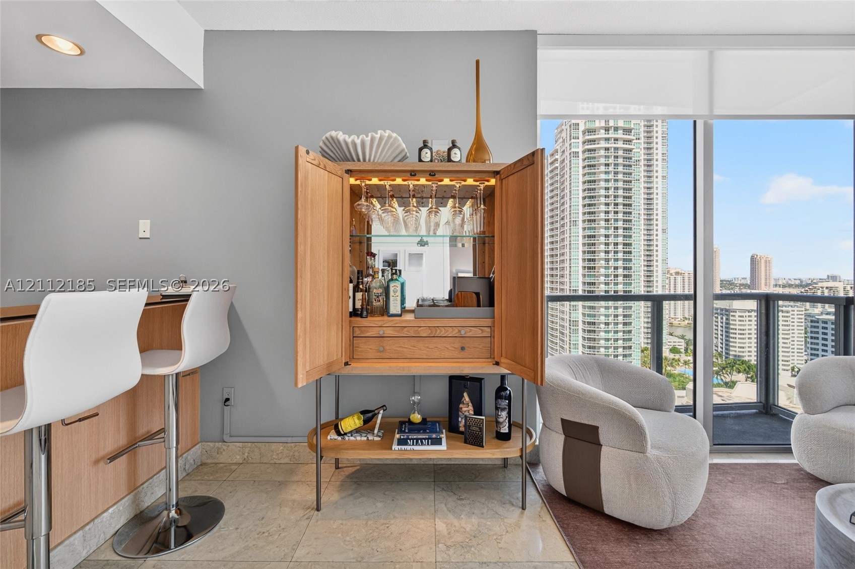 1060 Brickell Ave #2401, Miami FL 33131