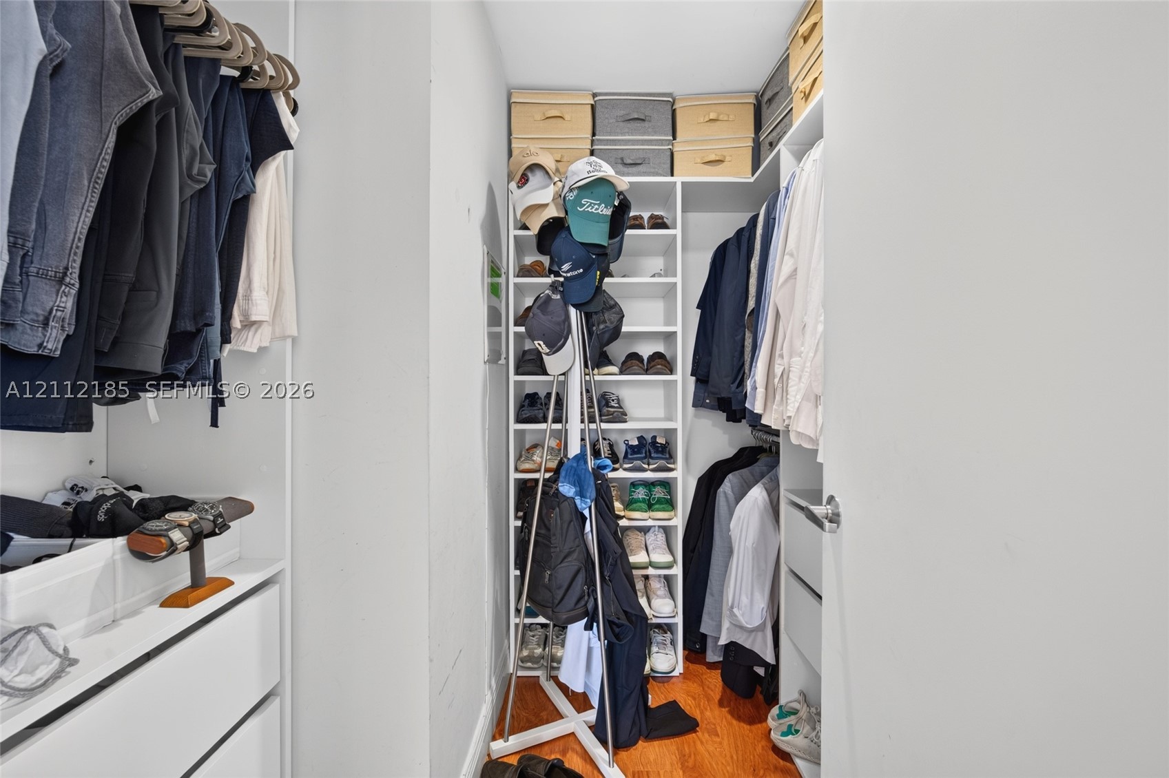 1060 Brickell Ave #2401, Miami FL 33131