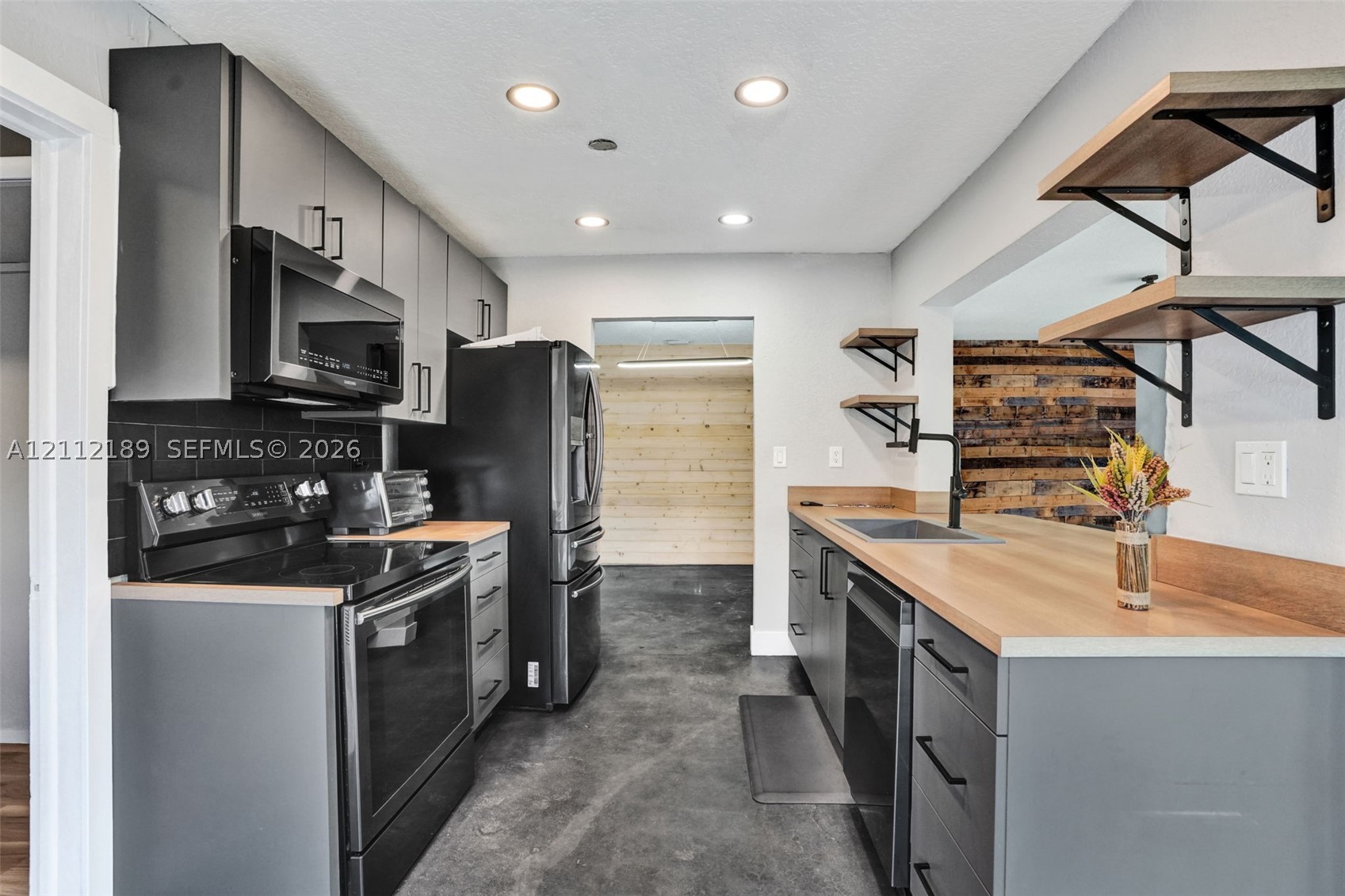5161 SW 7th Ct #0, Margate FL 33068