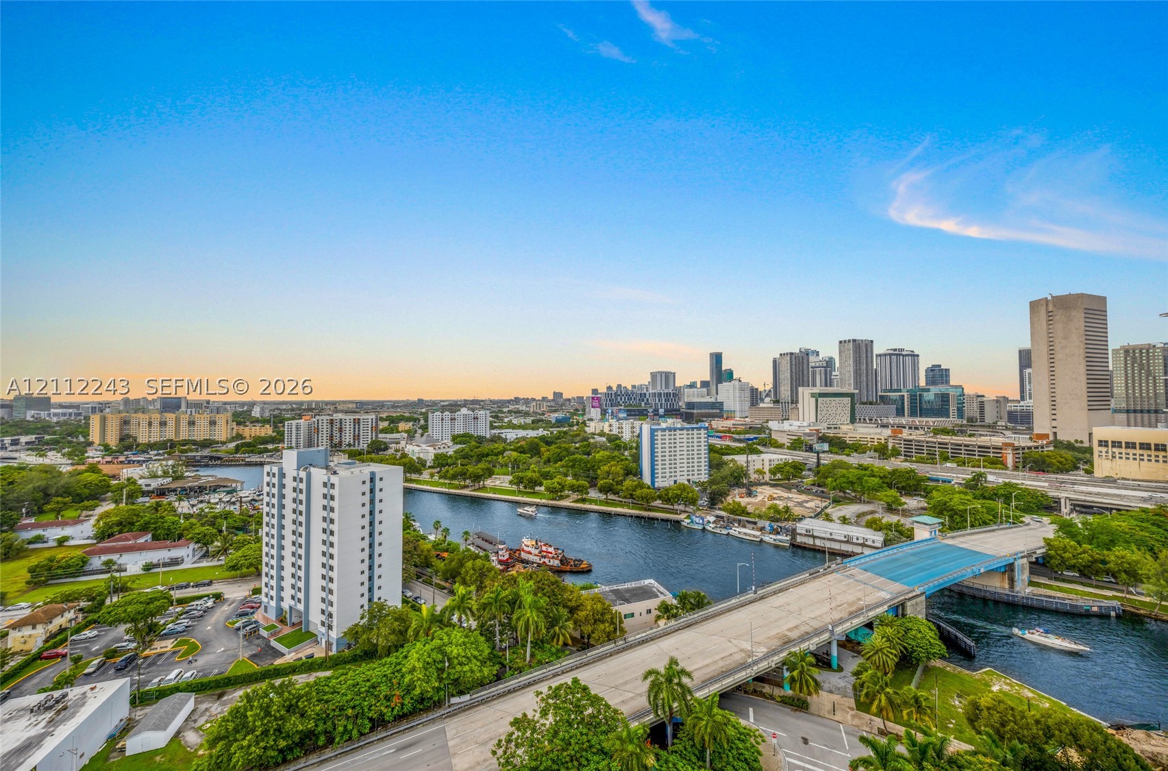 10 SW South River Dr #PHI15, Miami FL 33130