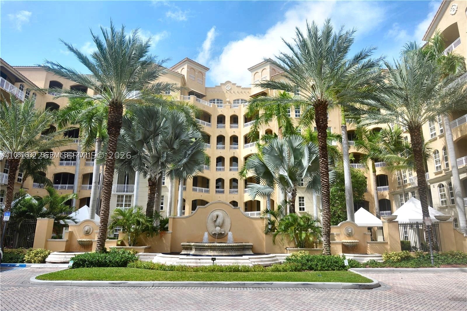 3001 NE 185th St #636, Aventura FL 33180