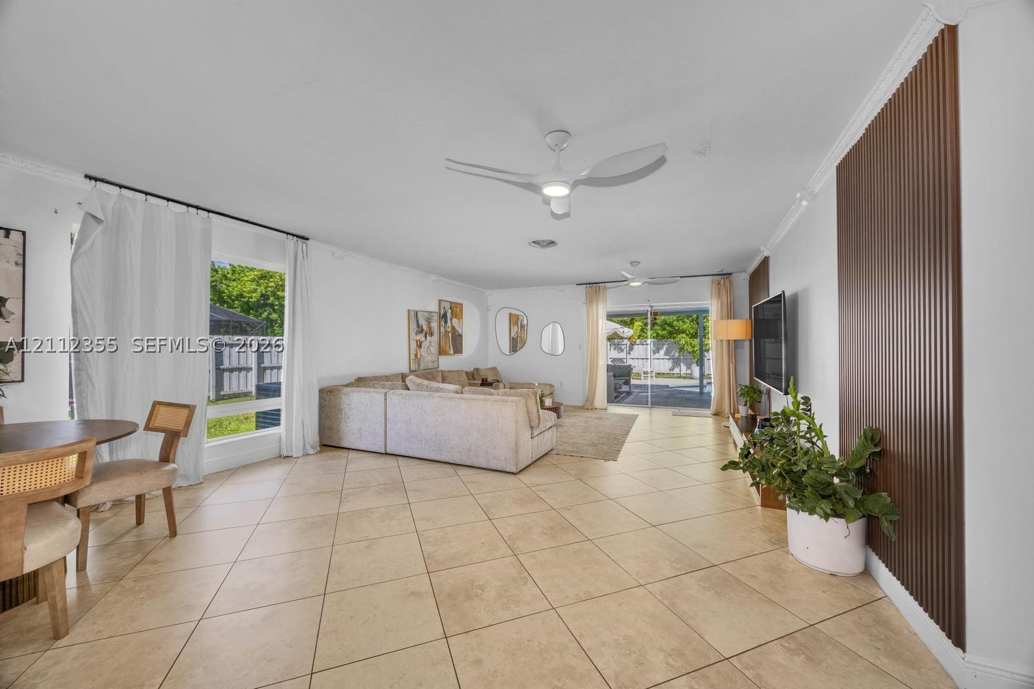 8815 SW 160th St, Palmetto Bay FL 33157