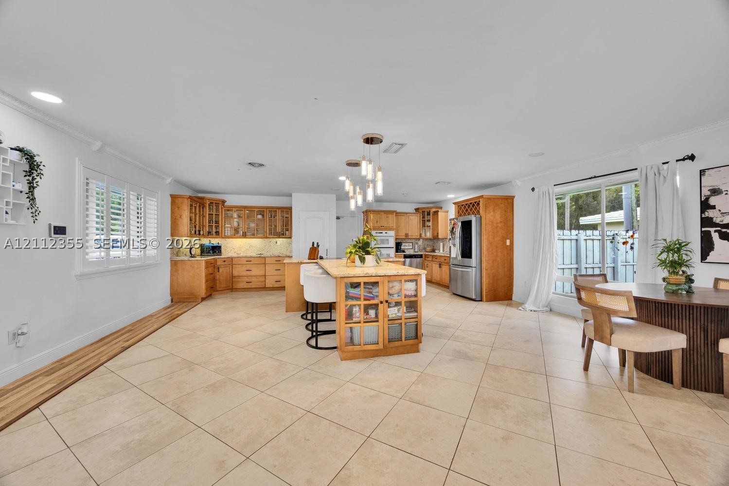8815 SW 160th St, Palmetto Bay FL 33157