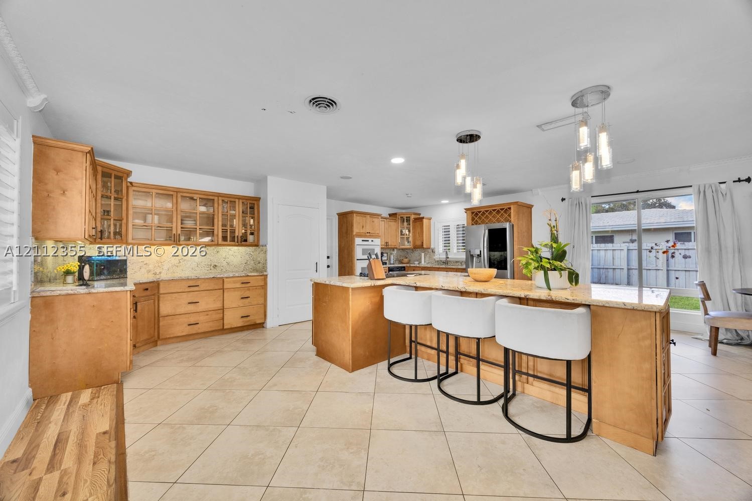 8815 SW 160th St, Palmetto Bay FL 33157