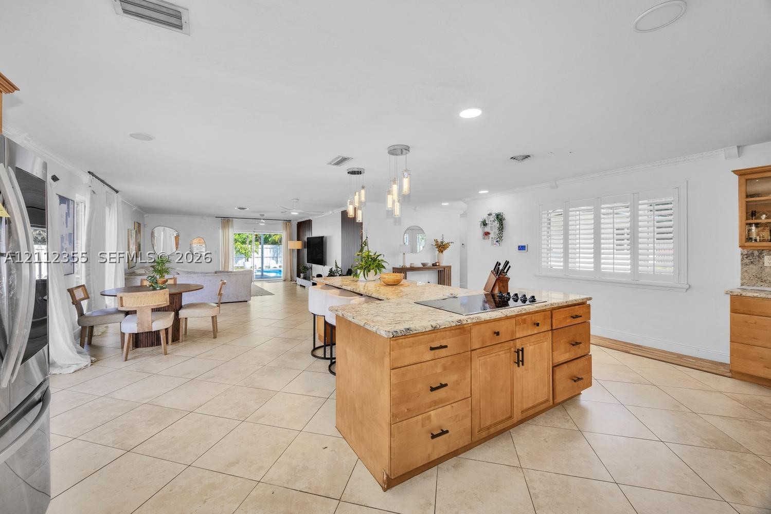 8815 SW 160th St, Palmetto Bay FL 33157