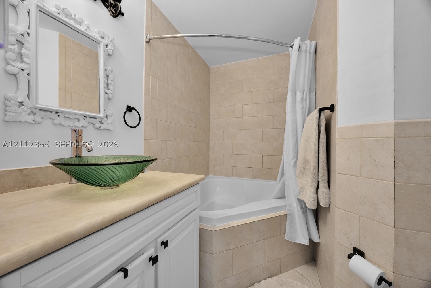 8815 SW 160th St, Palmetto Bay FL 33157