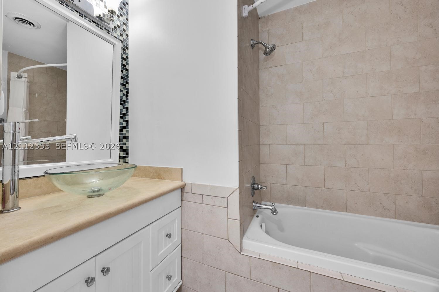 8815 SW 160th St, Palmetto Bay FL 33157