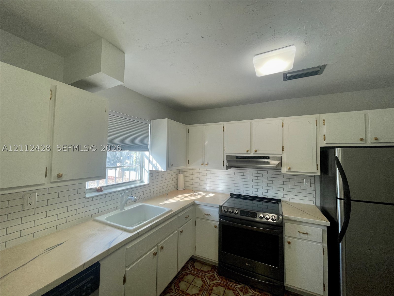 60 Flagami Blvd #0, Miami FL 33144