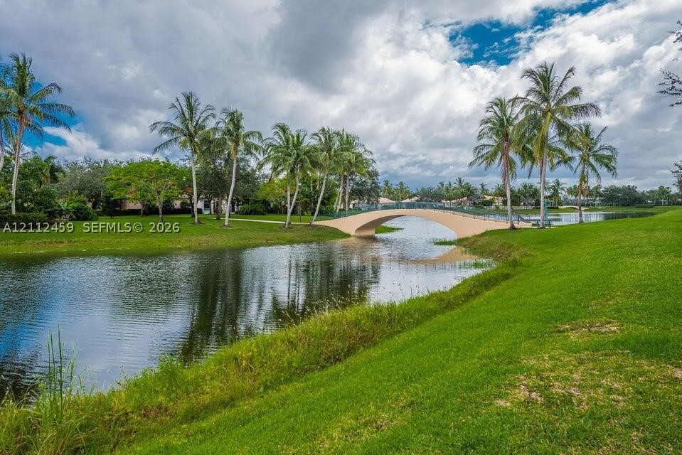 2104 Tigris Dr #2104, West Palm Beach FL 33411