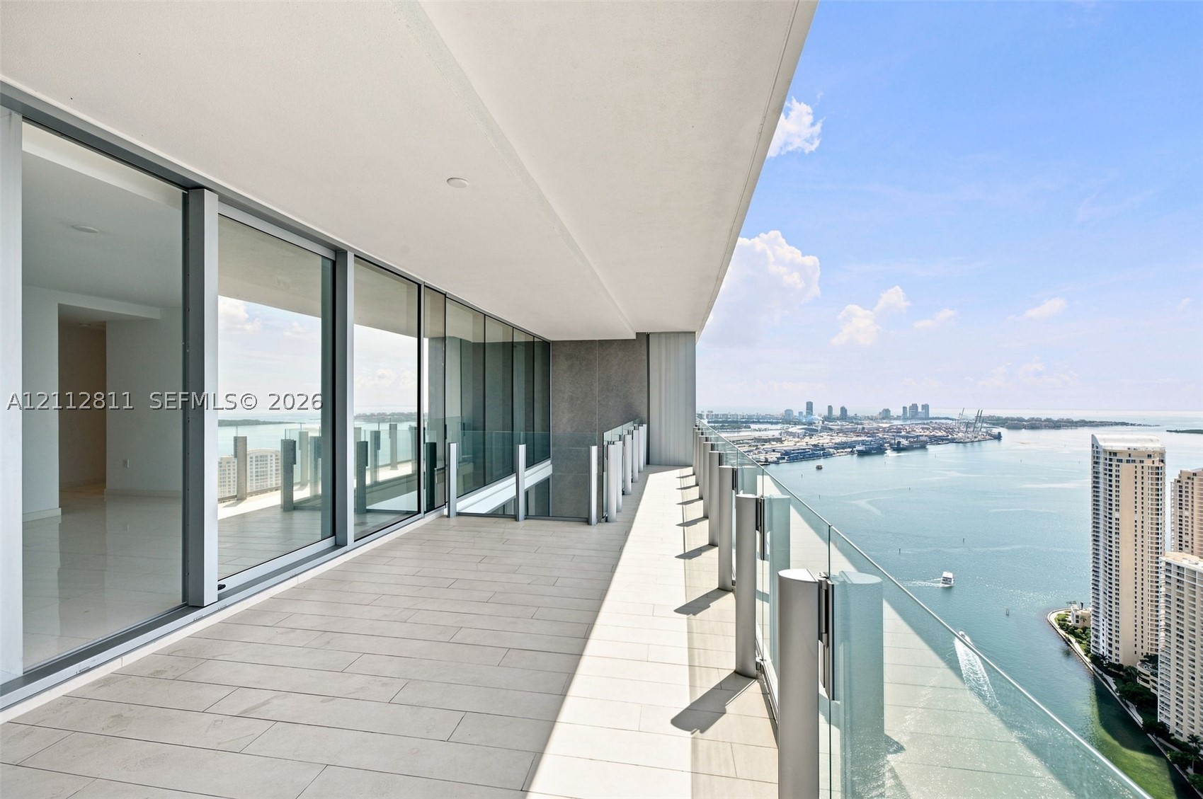300 Biscayne Boulevard Way #5002E, Miami FL 33131