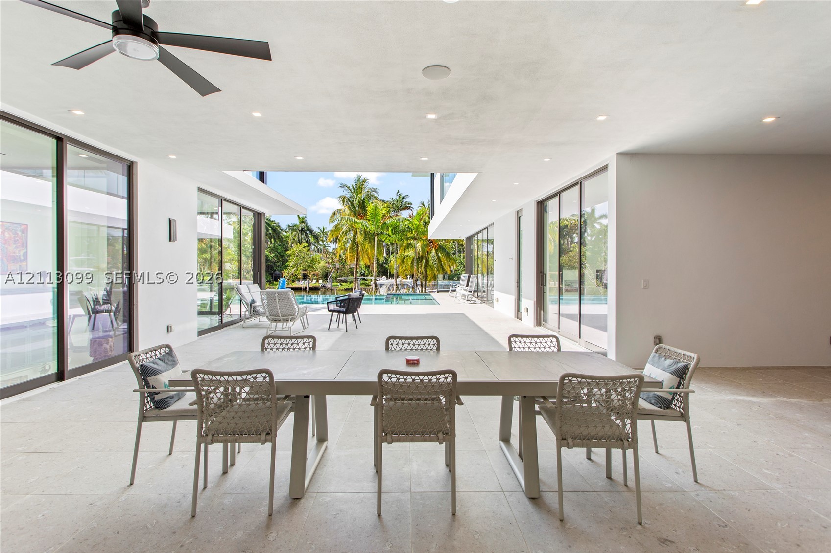 922 NE 78th St, Miami FL 33138