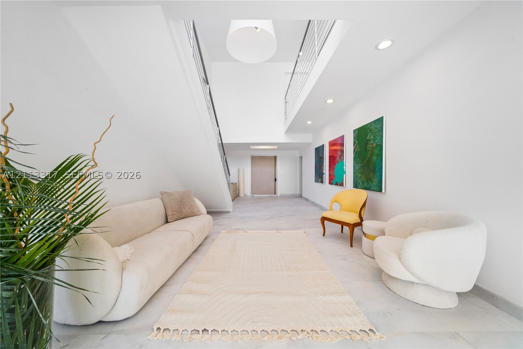 1372 S Venetian Way, Miami FL 33139