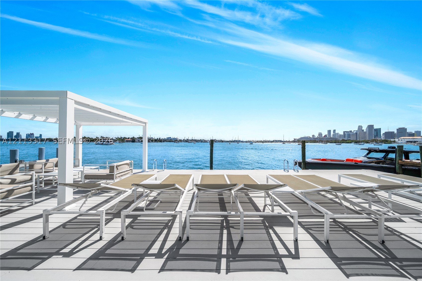 1372 S Venetian Way, Miami FL 33139