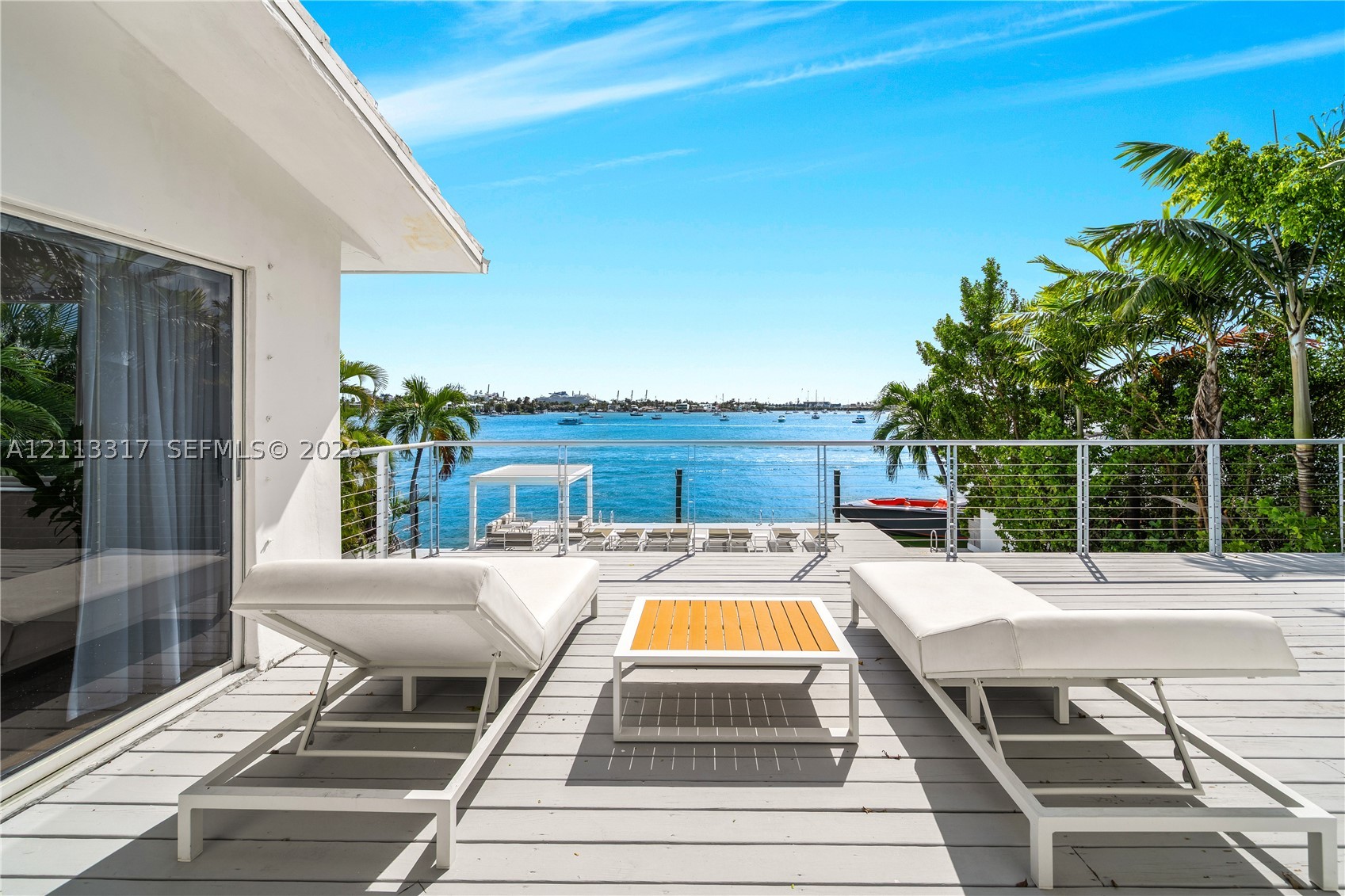 1372 S Venetian Way, Miami FL 33139