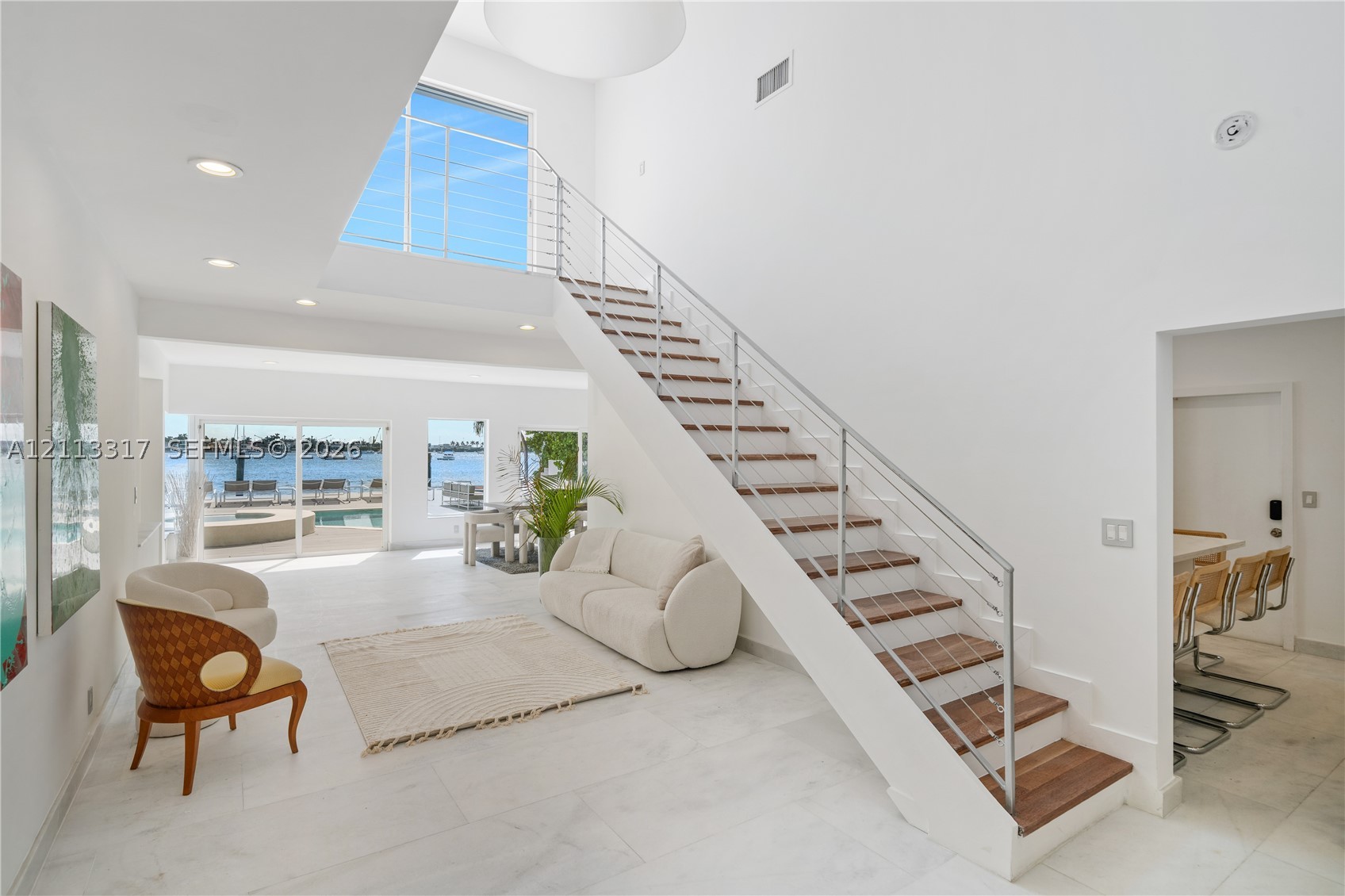 1372 S Venetian Way, Miami FL 33139