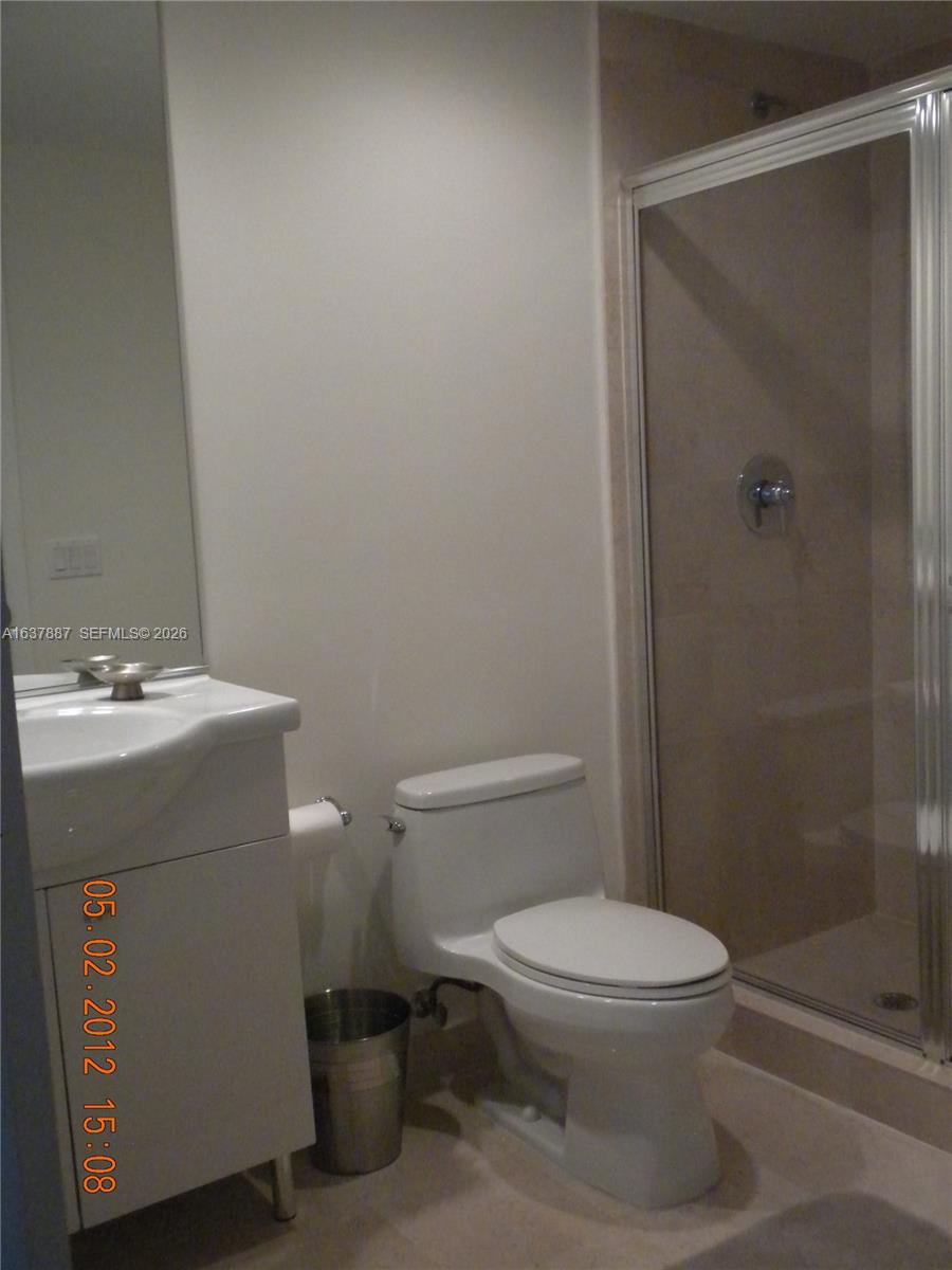 Hallandale Beach FL 33009 - A1637887